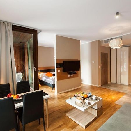 Deluxe Apartments Free Parking Warszawa Exteriör bild