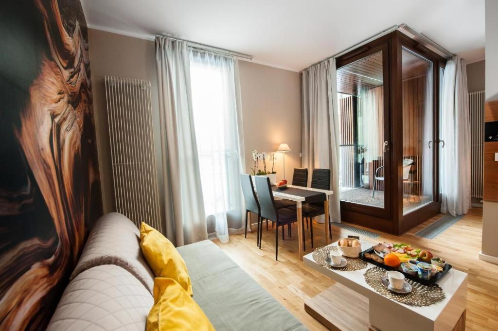 Deluxe Apartments Free Parking Warszawa Exteriör bild